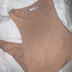 Never worn ZARA nude bodysuit 🤎